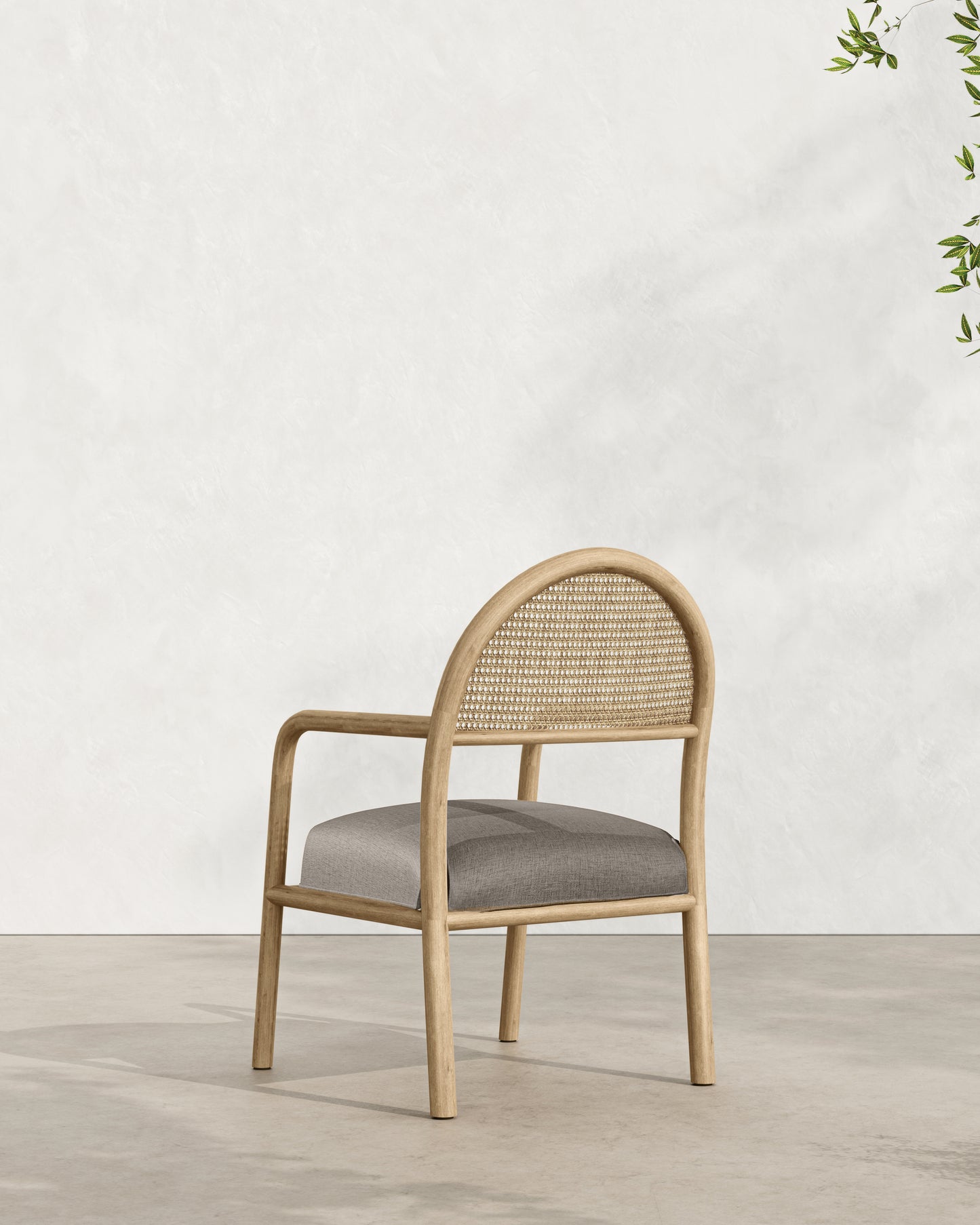 Brisa Outdoor Dining Chair