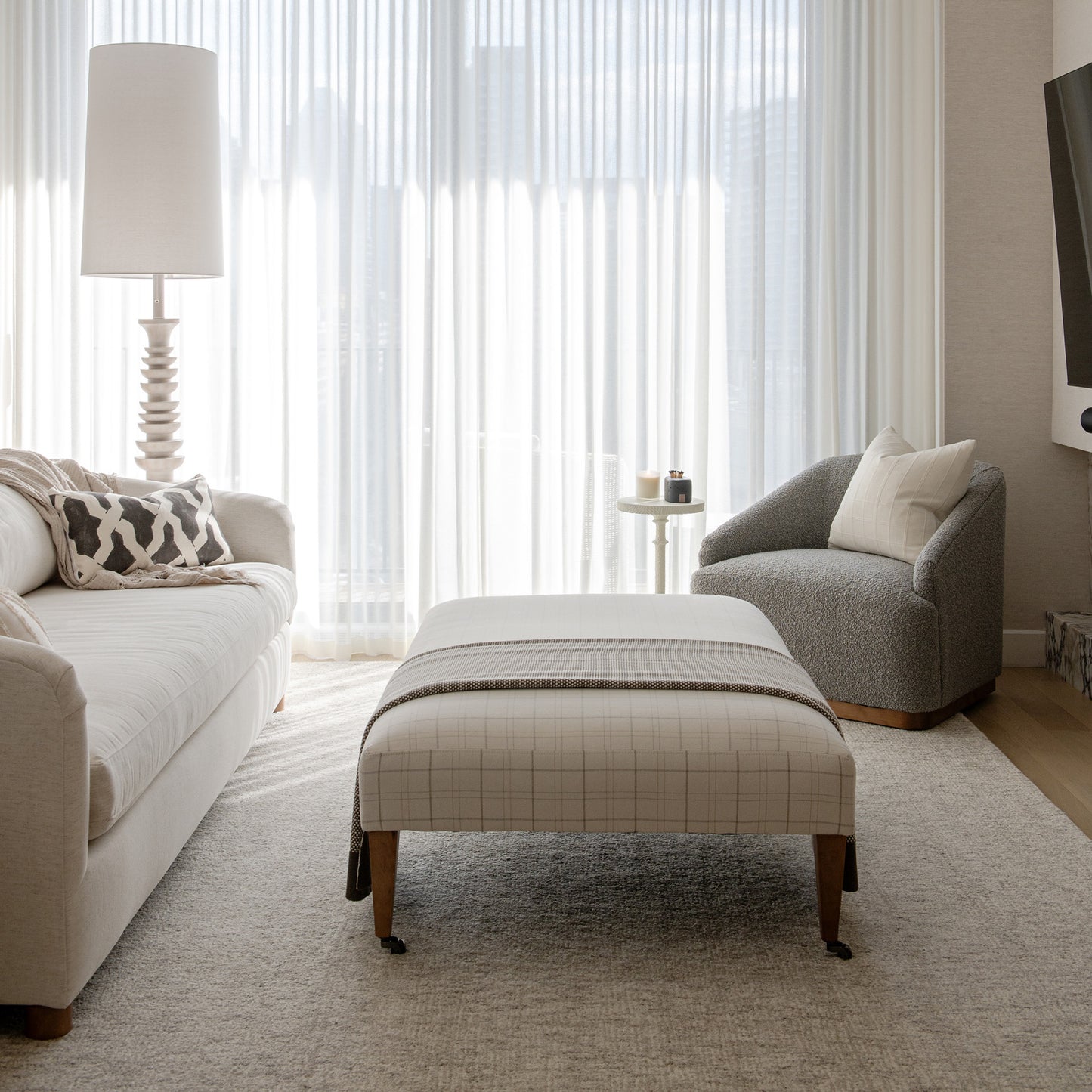 Rowe Bernie Swivel Chair