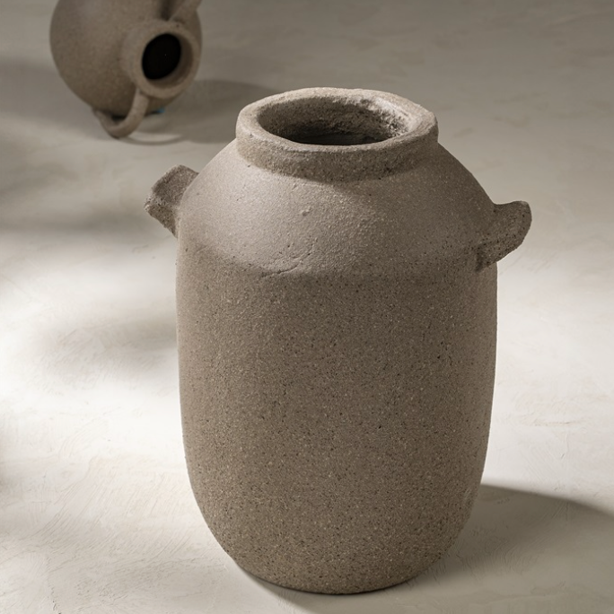 Sandstorm Amphora Vase