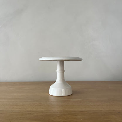 Jodie Footed Cakestand