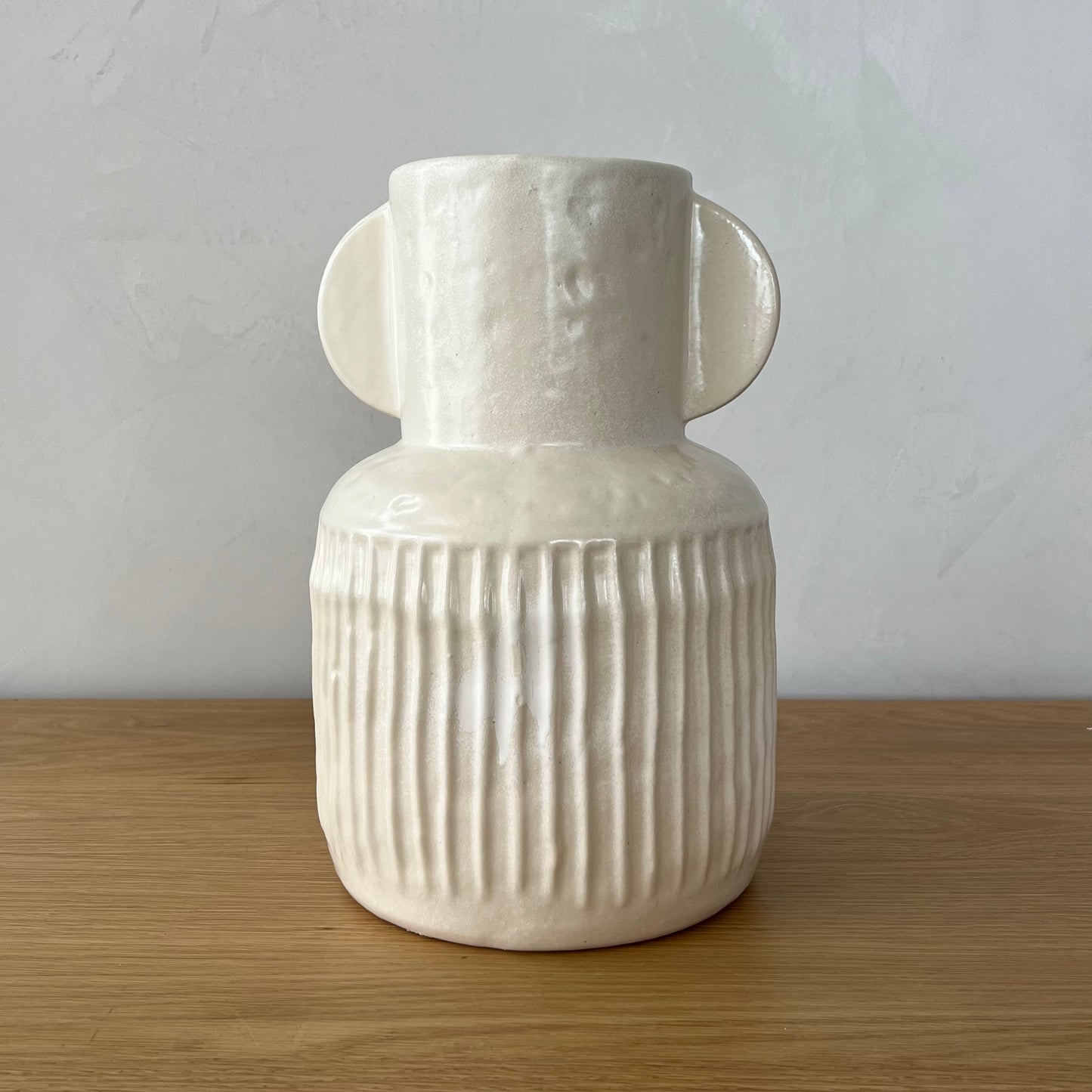 Vase en céramique coquille d’œuf Jane