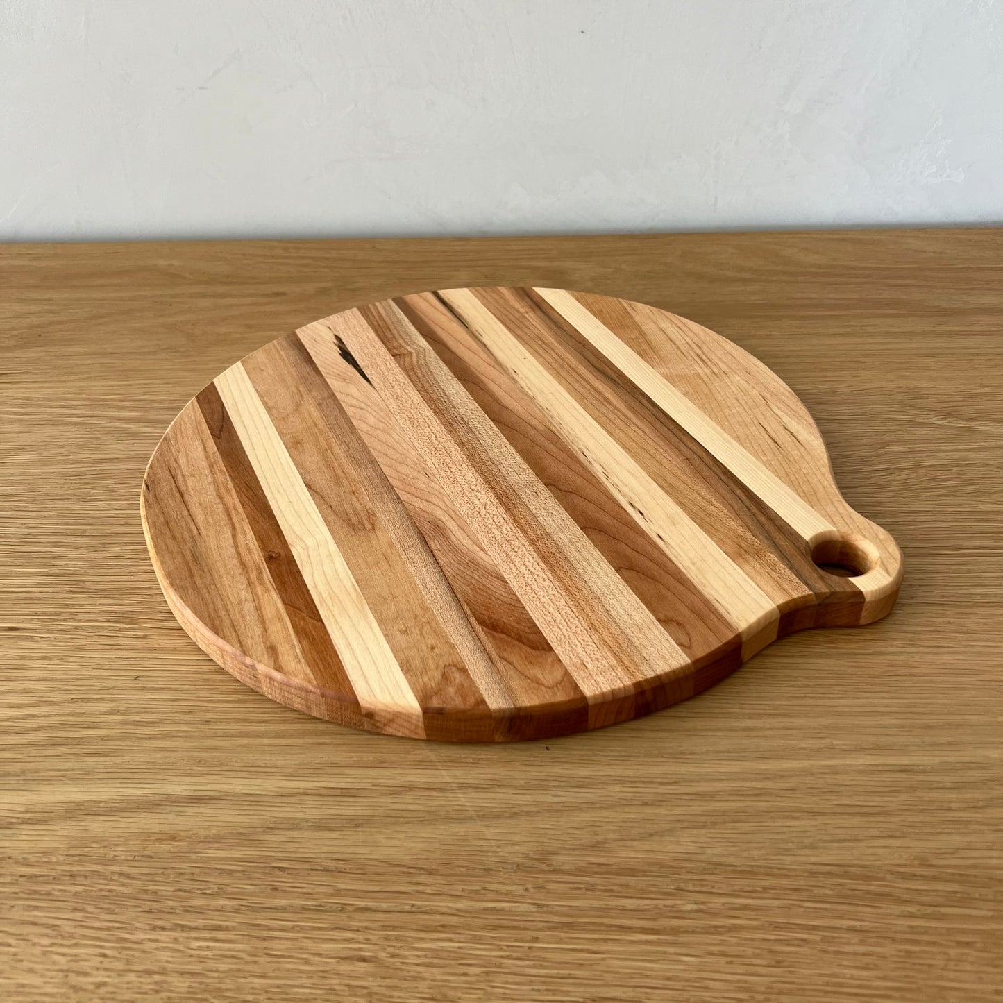 Willow Round Maple Cutting Board