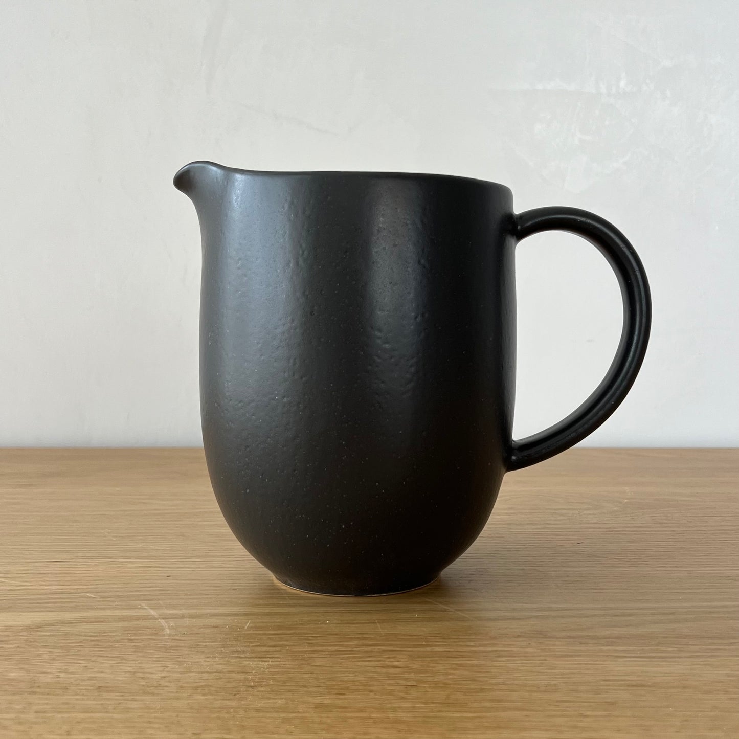 Minimo Pitcher