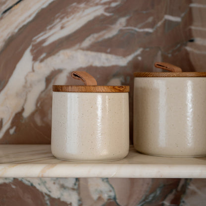 Minimo Vanilla Canister with Oak Lid