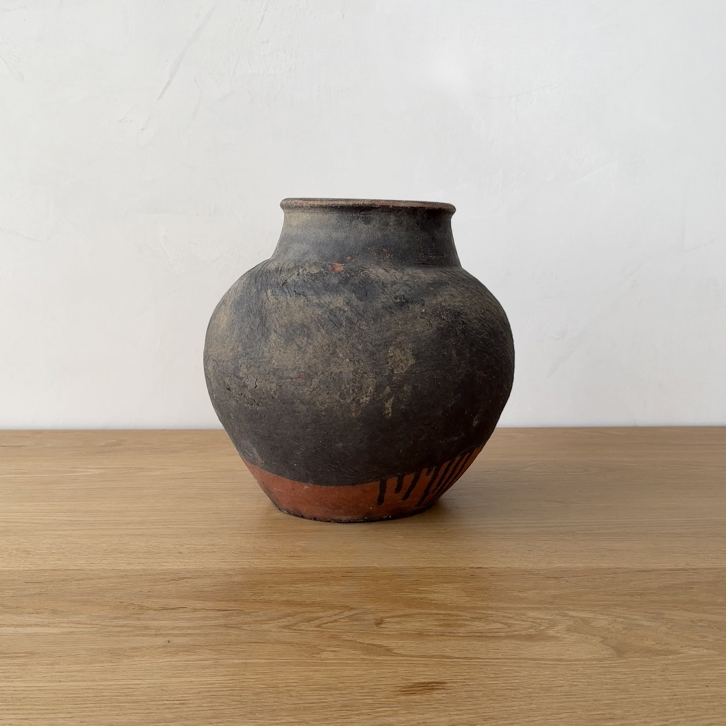 Hauer Market Dawson Vintage Pot