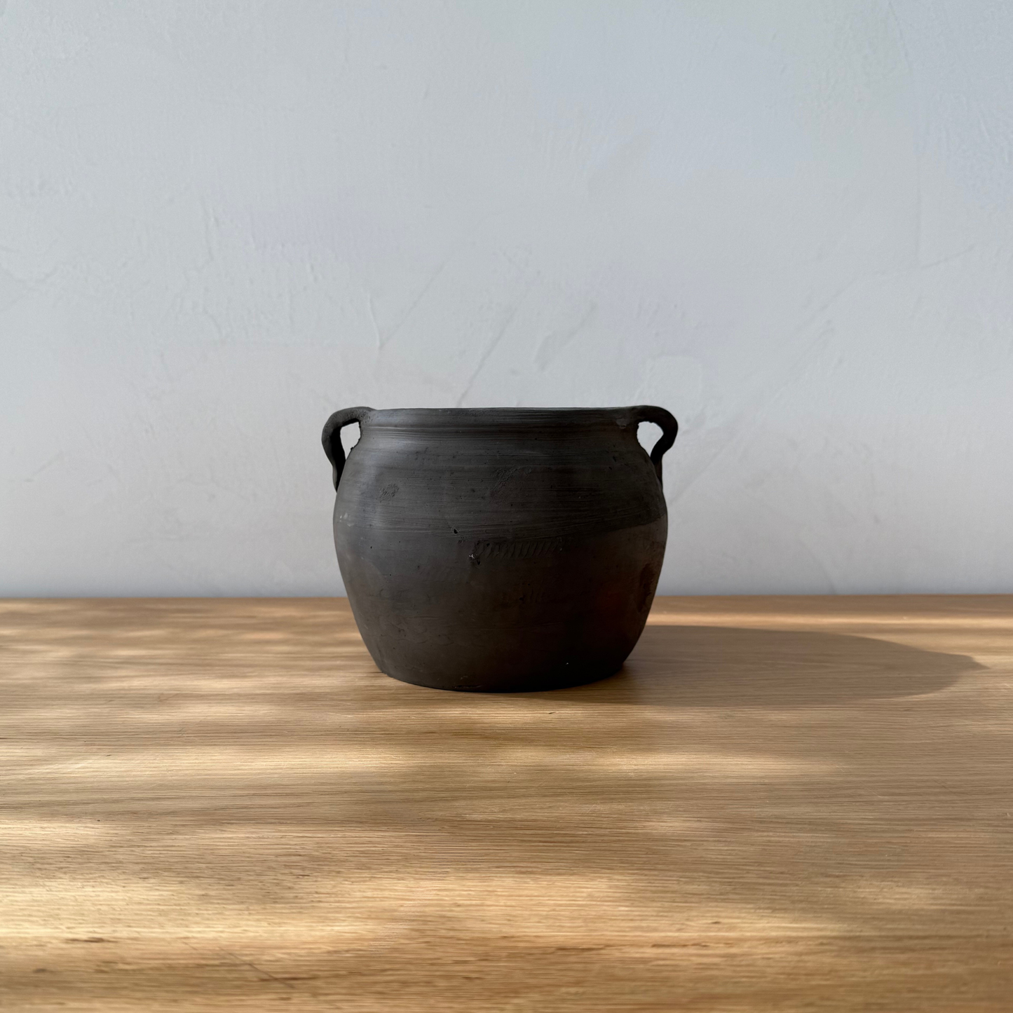 Hauer Market Louis II Vintage Pottery