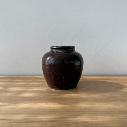 Hauer Market Scotty Vintage Pot