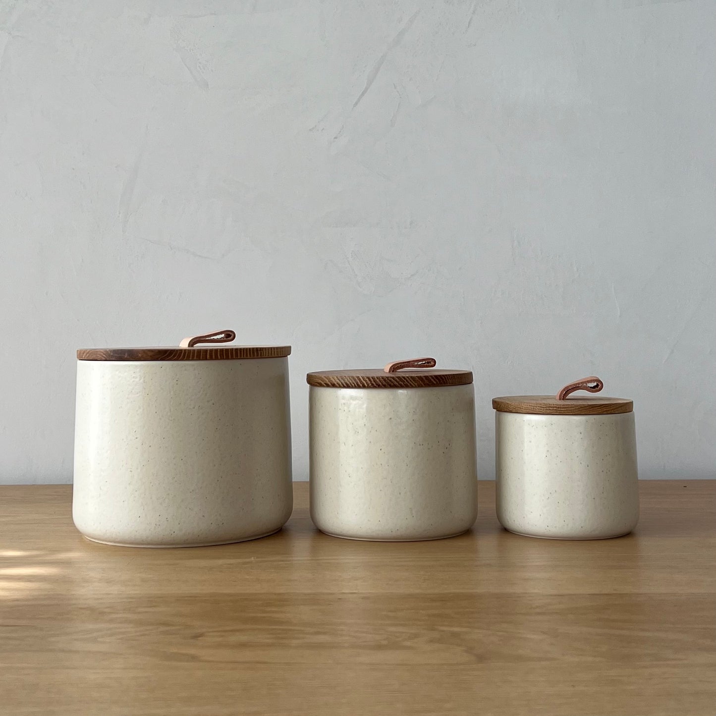 Minimo Canister with Oak Lid