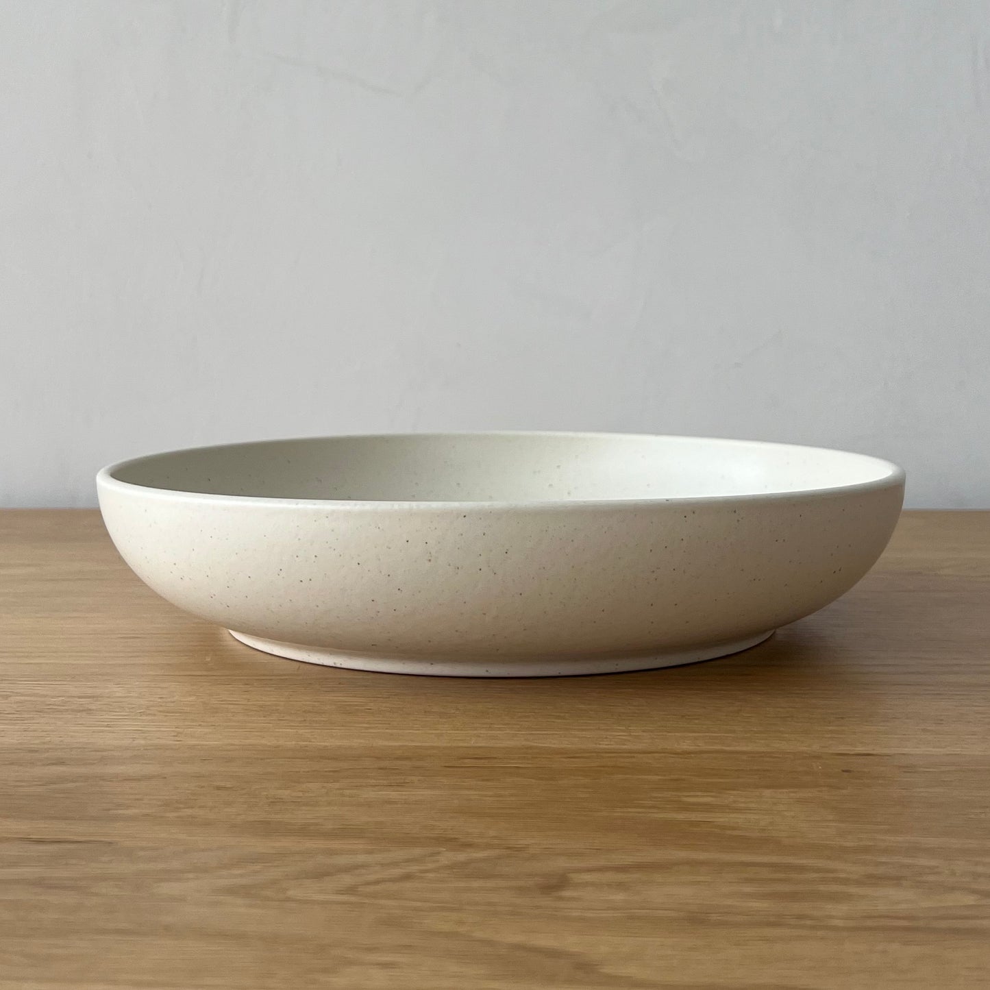 Minimo Vanilla Serving Bowl