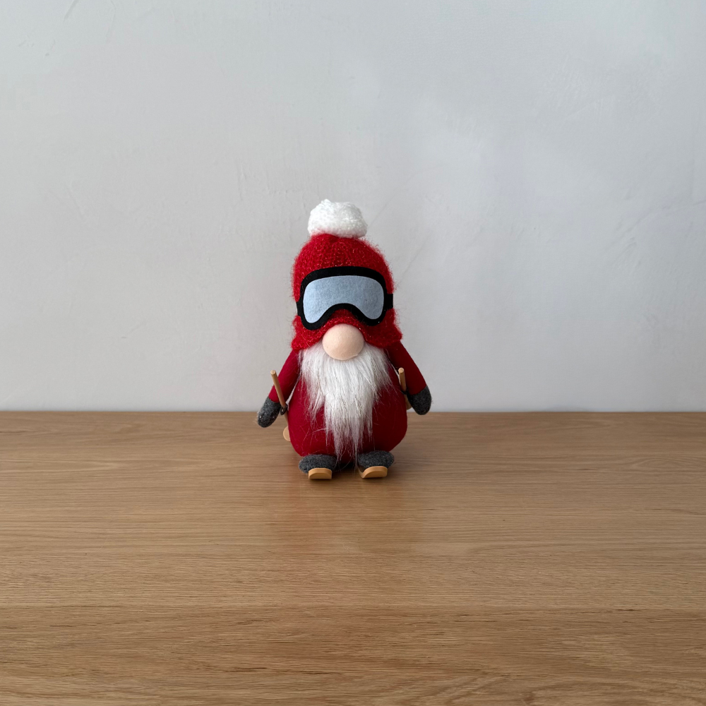 Skiing Gnome
