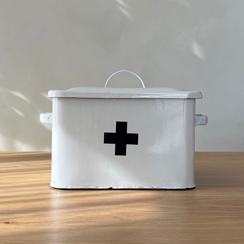 Vera First Aid Box