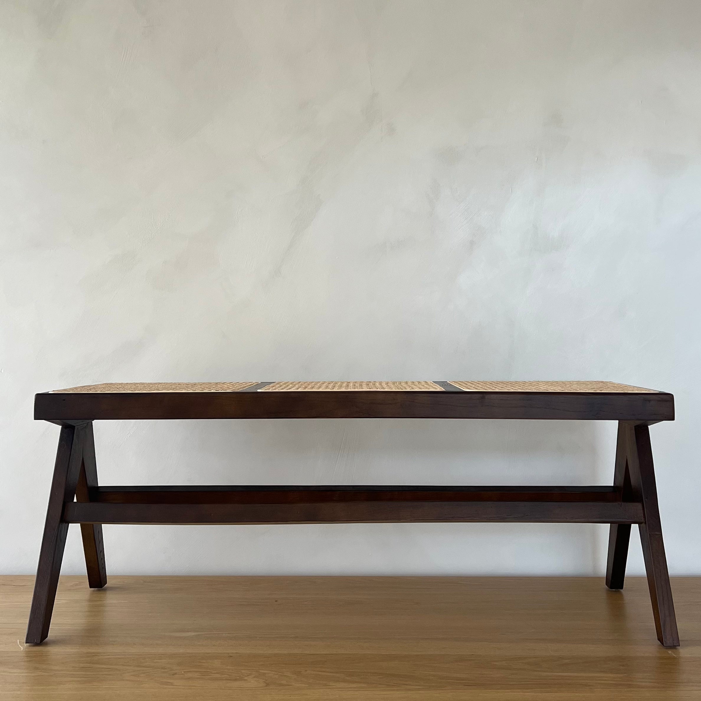 Jacob Bench Shop Bench Jeremiah – Hibou Home