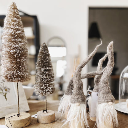 Sisal Bottle Brush Tree with Snow and Wood Base